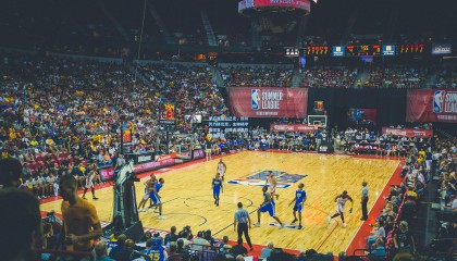 季后赛席位已定，四川仍力拼北京，主帅杨学增坦言，战略选择意在避开新疆