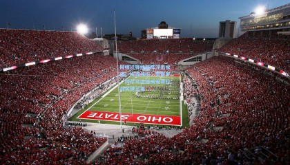 阿根廷锋线新阵浮出水面，梅西领衔，劳塔罗、阿尔马达或成安哥拉战关键三角